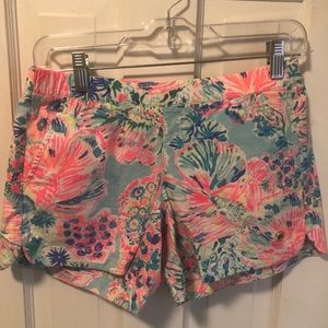 Lilly Pulitzer XS elastic waist pull on shorts